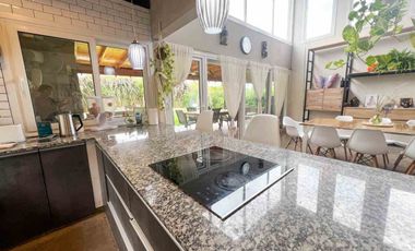VENTA CASA 6 AMBIENTES SANTA ELENA PILETA CAVA