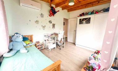 VENTA CASA 6 AMBIENTES SANTA ELENA PILETA CAVA