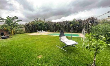 VENTA CASA 6 AMBIENTES SANTA ELENA PILETA CAVA