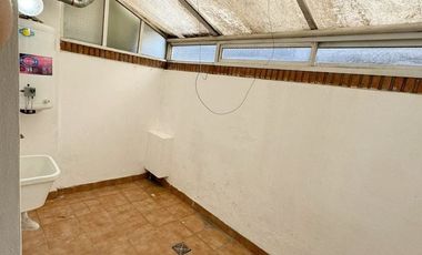 Venta duplex 2 ambientes Ramos Mejía con lavadero