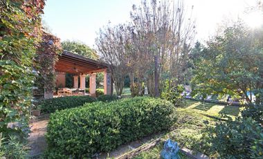CASA EN VENTA EN BARRIO CERRADO LA CHELTONIA