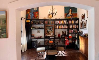 CASA EN VENTA EN BARRIO CERRADO LA CHELTONIA