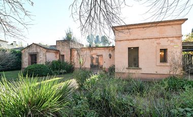 CASA EN VENTA EN BARRIO CERRADO LA CHELTONIA
