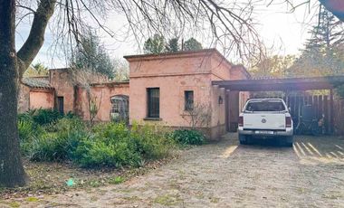 CASA EN VENTA EN BARRIO CERRADO LA CHELTONIA