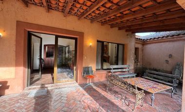 CASA EN VENTA EN BARRIO CERRADO LA CHELTONIA