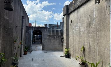 VENTA MORÓN CASA MULTIFAMILIAR 6 AMB COCHERA