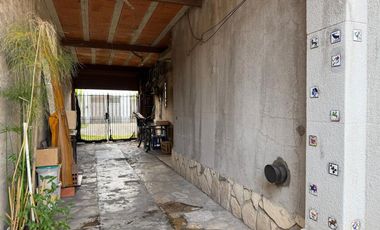VENTA MORÓN CASA MULTIFAMILIAR 6 AMB COCHERA