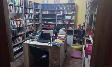CASA 4 DORMITORIOS EN EL CENTRO DE JUNÍN!