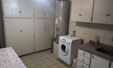 CASA 4 DORMITORIOS EN EL CENTRO DE JUNÍN!
