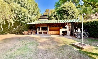 VENTA DE CASA CON PISCINA EN SAN MIGUEL DEL MONTE
