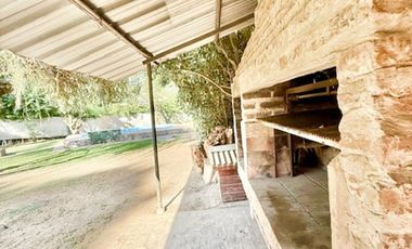 VENTA DE CASA CON PISCINA EN SAN MIGUEL DEL MONTE