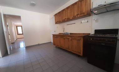 ALQUILER DEPARTAMENTO DE 3 DORMITORIOS GODOY CRUZ