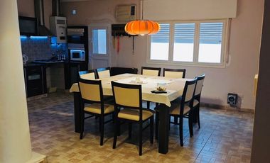 VENTA CASA 2 DORM. CON PILETA