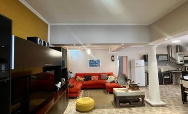 VENTA CASA 2 DORM. CON PILETA