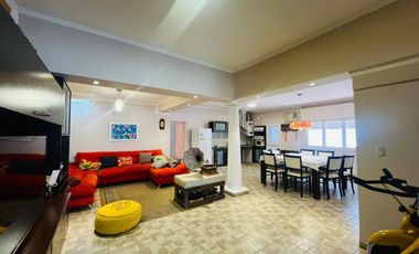 VENTA CASA 2 DORM. CON PILETA