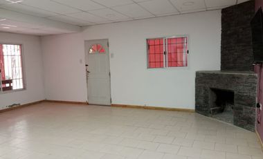 VENTA CASA + TERRENO GENERAL ALVEAR