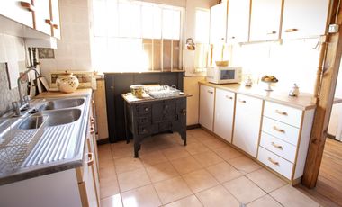 MARAVILLOSO ENTORNO, CASA Y CABAÑA EN CALEU