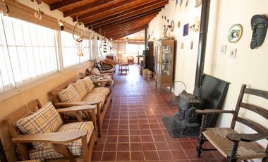 MARAVILLOSO ENTORNO, CASA Y CABAÑA EN CALEU