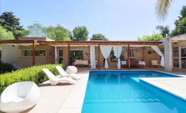 VENTA CASA QUINTA 20 DE JUNIO ZONA OESTE GBA