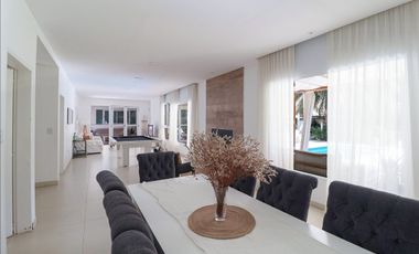 VENTA CASA QUINTA 20 DE JUNIO ZONA OESTE GBA