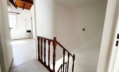 DUPLEX EN ALQUILER 3AMB RAMOS MEJIA CON PATIO