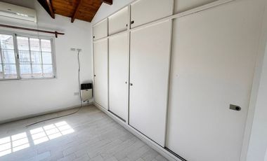 DUPLEX EN ALQUILER 3AMB RAMOS MEJIA CON PATIO