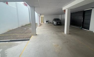 DEPARTAMENTO A LA VENTA C/COCHERA Y AMPLIO BALCÓN