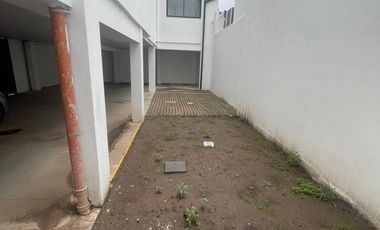 DEPARTAMENTO A LA VENTA C/COCHERA Y AMPLIO BALCÓN