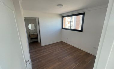 DEPARTAMENTO A LA VENTA C/COCHERA Y AMPLIO BALCÓN
