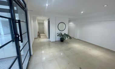 DEPARTAMENTO A LA VENTA C/COCHERA Y AMPLIO BALCÓN