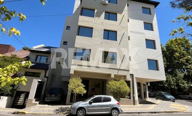 DEPARTAMENTO 2 DORMITORIOS Y 2 COCHERAS EN VENTA