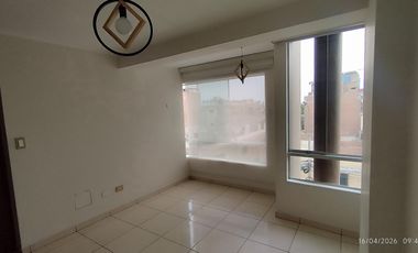 Departamento a la Venta en Elio Cercado de Lima