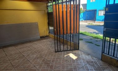 Casa en Arriendo en POBLACIÓN GRANJA