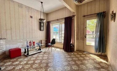 Casa 5 ambientes venta Villa Dominico Oportunidad