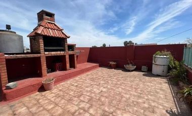 Casa 5 ambientes venta Villa Dominico Oportunidad