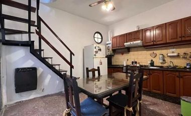 Casa 5 ambientes venta Villa Dominico Oportunidad