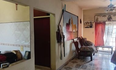 VENTA LOCAL + CASA SOBRE ACCESO OESTE INVERSION!