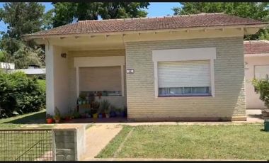 VENTA CASA EN GRAL. LAS HERAS -BS.AS-LOTE 1.050 m2