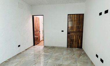 Casa en venta en Fracc. San Miguel- Coatepec- 2 habitaciones en 1 sólo nivel