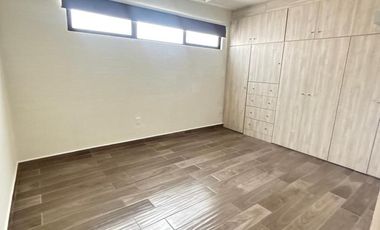 CASA EN VENTA DE UN PISO EN SAN GERARDO, AGUASCALIENTES