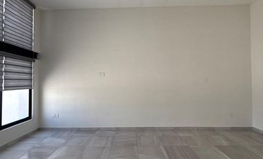 CASA EN VENTA DE UN PISO EN SAN GERARDO, AGUASCALIENTES