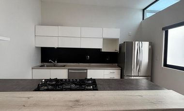 CASA EN VENTA DE UN PISO EN SAN GERARDO, AGUASCALIENTES