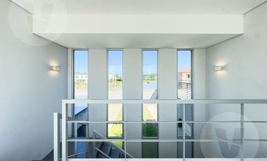 Casa en venta y alquiler - Barrio La Providencia, Canning