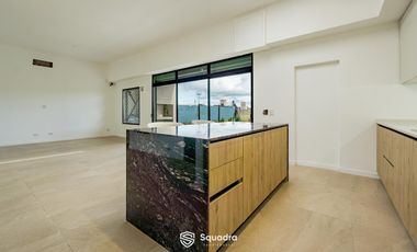 VENTA - Casa de 2 dormitorios a estrenar, galería con parrillero - Alvear.