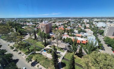 Se VENDE depto. 3 dorm. centrico, General Roca, Río Negro