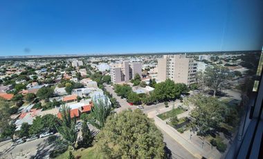 Se VENDE depto. 3 dorm. centrico, General Roca, Río Negro