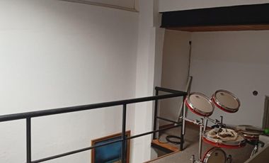 Venta Oficina Comercial Sobre Peatonal Córdoba Bajas Expensas. Centro