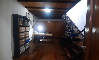 Venta Oficina Comercial Sobre Peatonal Córdoba Bajas Expensas. Centro
