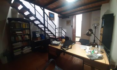Venta Oficina Comercial Sobre Peatonal Córdoba Bajas Expensas. Centro