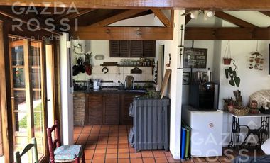 Casa - Longchamps